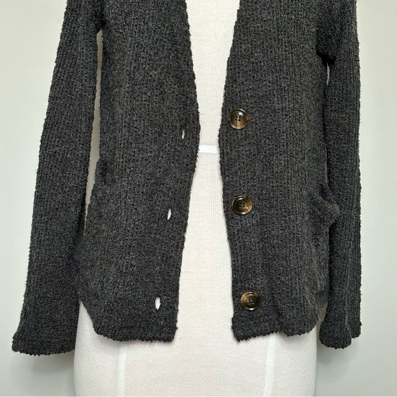Code x Mode Charcoal gray V-Neck Boucle Knit Cardigan Sweater, size XS - Picture 3 of 16